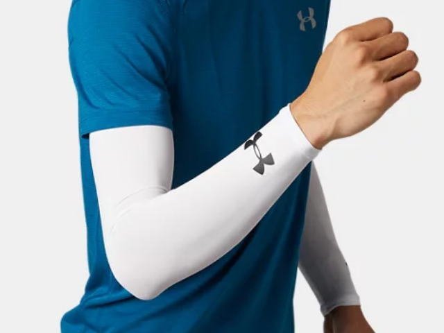 Under Armour Manga  Blanca